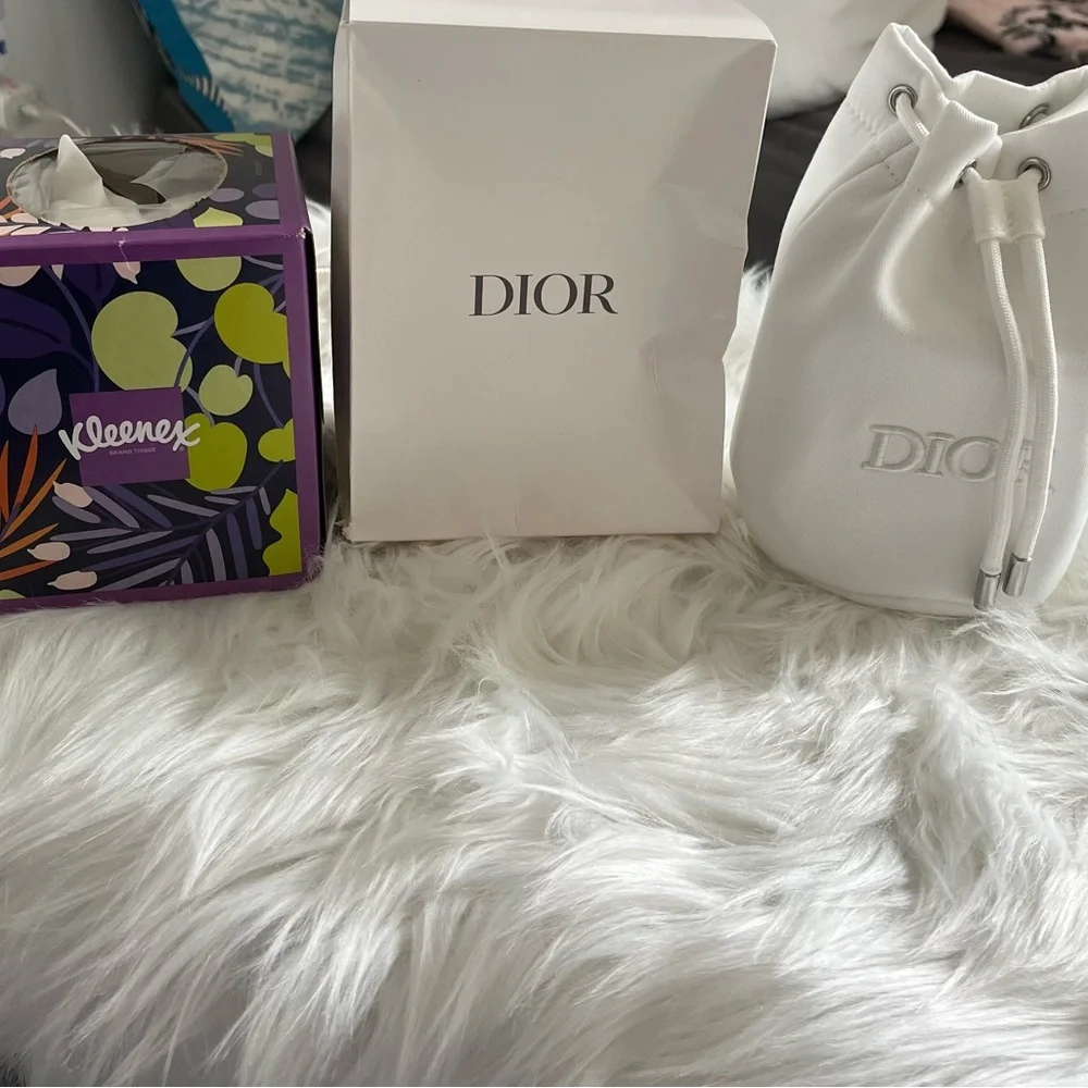 Dior bucket pouch - Picture 4 of 4